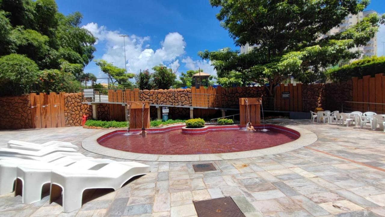 Golden Dolphin Gd - Suite 4 Adultos E 1 Crianca Ate 5 Anos Caldas Novas Extérieur photo