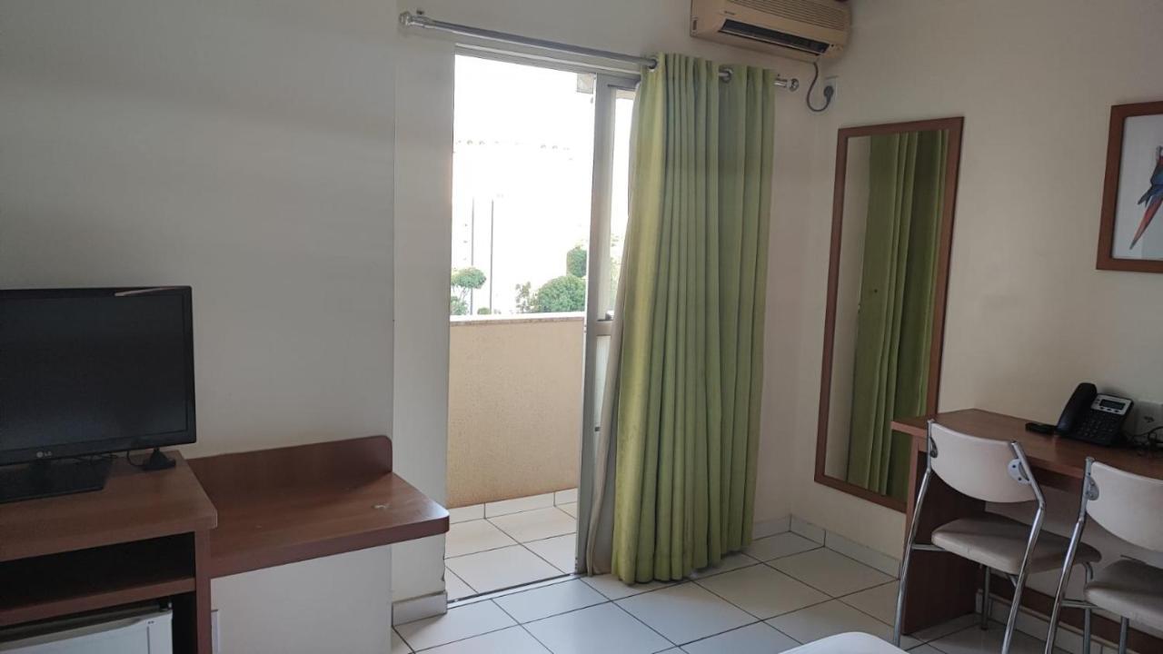 Golden Dolphin Gd - Suite 4 Adultos E 1 Crianca Ate 5 Anos Caldas Novas Extérieur photo